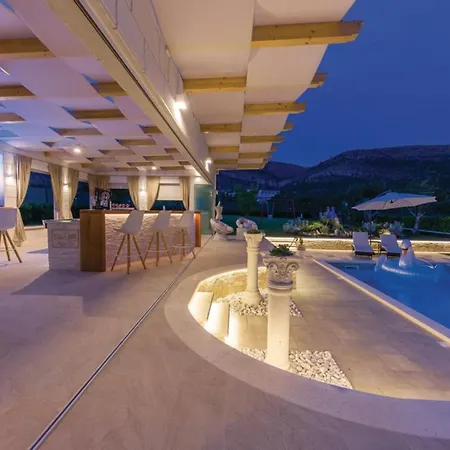 Luxury Malo - Holiday home